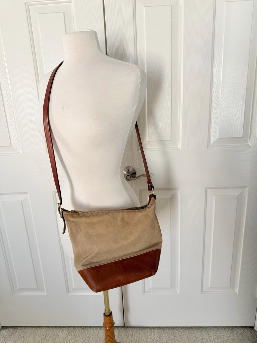 Wood and Faulk Field Cavas Leather Purse Crossbody Bag